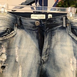 Evolution Distressed Men’s Jeans